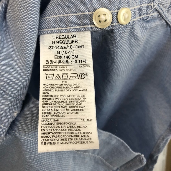 GAP youth button up shirt - Picture 7 of 8